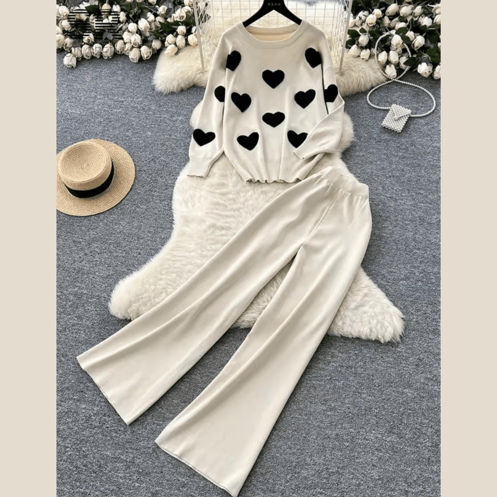 Heart Printed Premium Quality Winter 2-Pcs Co-Ord Set. CWTS-22