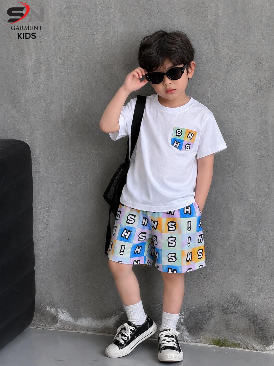 White Stylish Pocket T-shirt With Short Printed Set