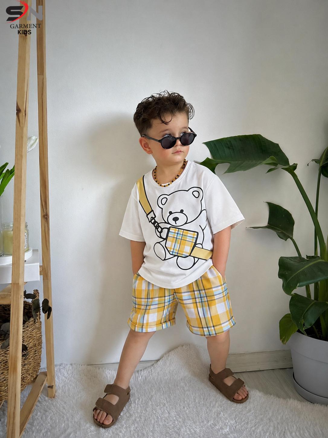 White Yellow Pocket Style T-shirt With Short Printed Set
